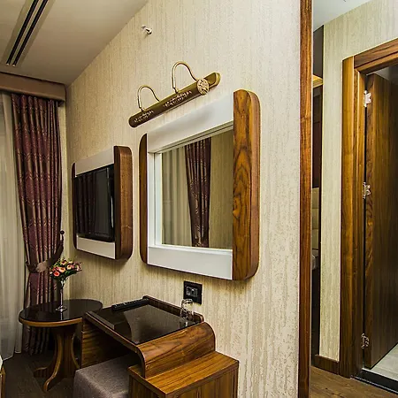 Vertu Hotel